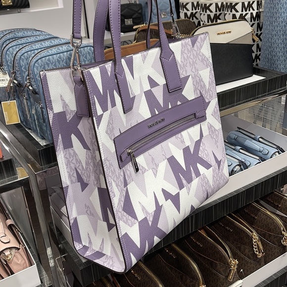 Michael Kors Kenly Orchid Haze Multi Large NS Tote - Picture 15 of 16